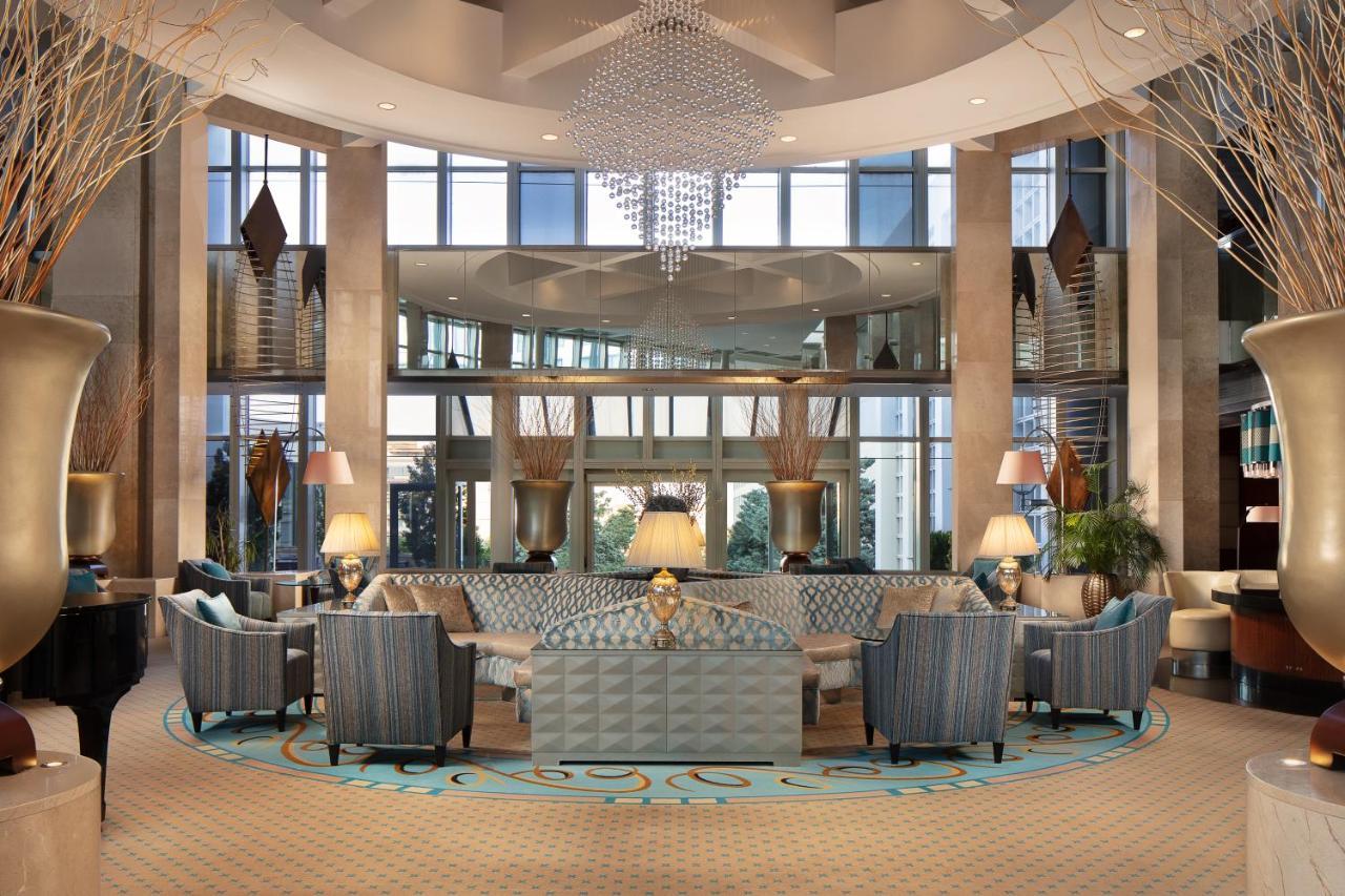 Otel Sheraton & Convention Center